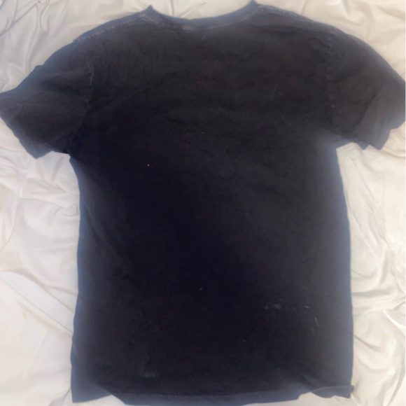 GUESS vintage band style tee - Picture 3 of 3